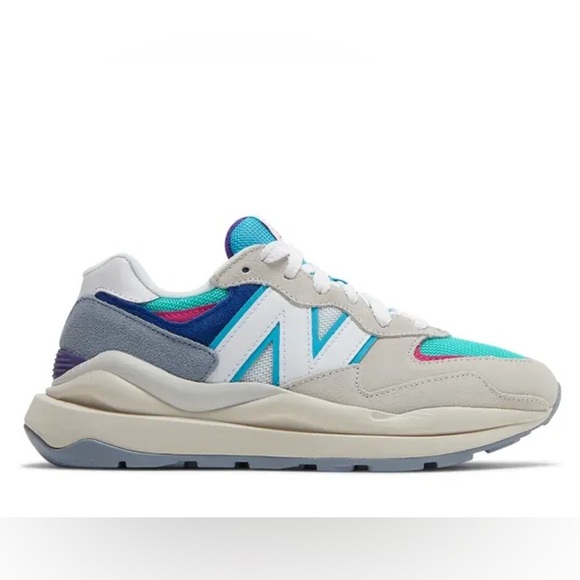 Women’s NEW BALANCE 57/40 Retro sneakers- grey/white/multi/pink/teal. Size 7 - Picture 1 of 11